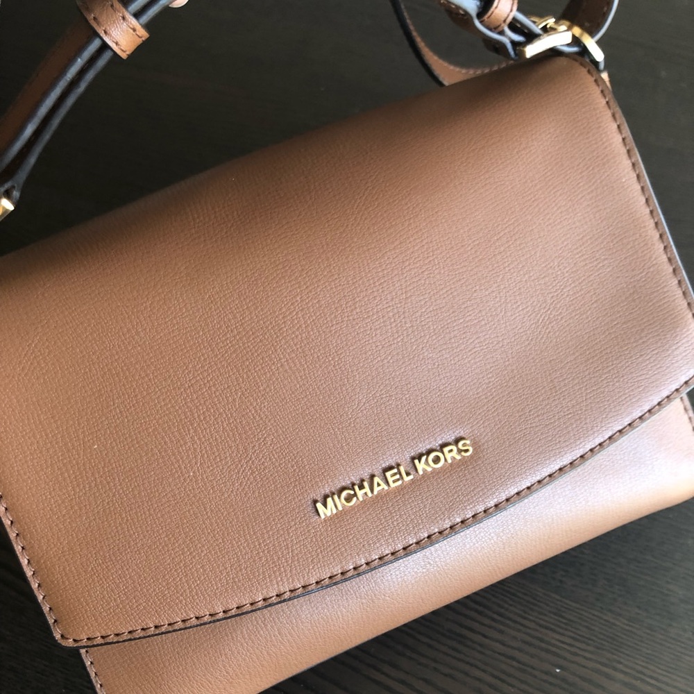 Bag - Picture 2 of 7